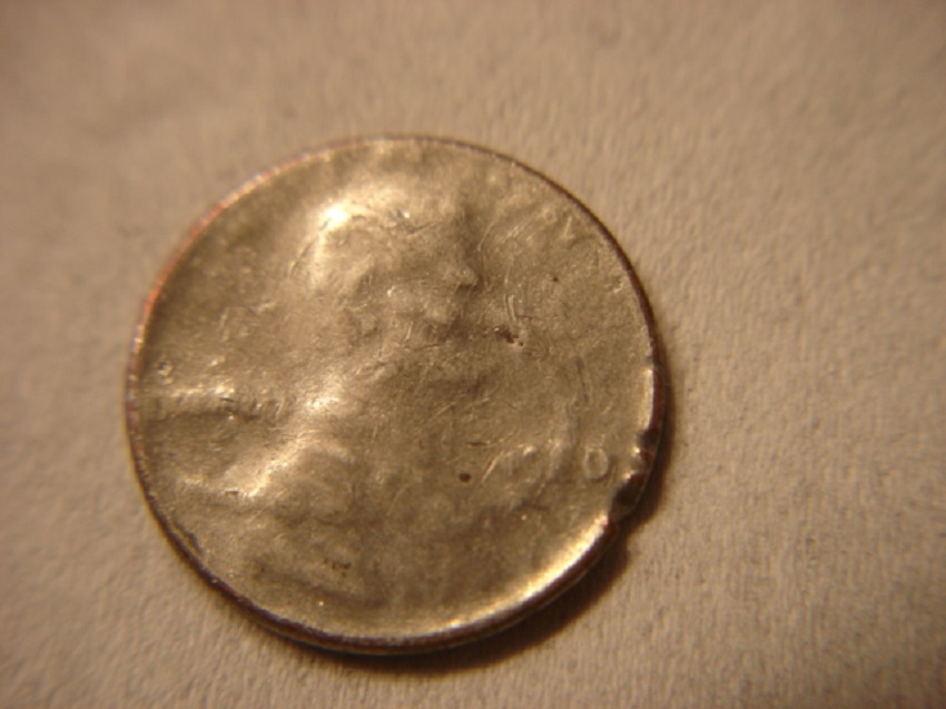 Copper-Lincoln-Memorial-Cent--Capped-Die-Error---Missing-Copper-Obv?